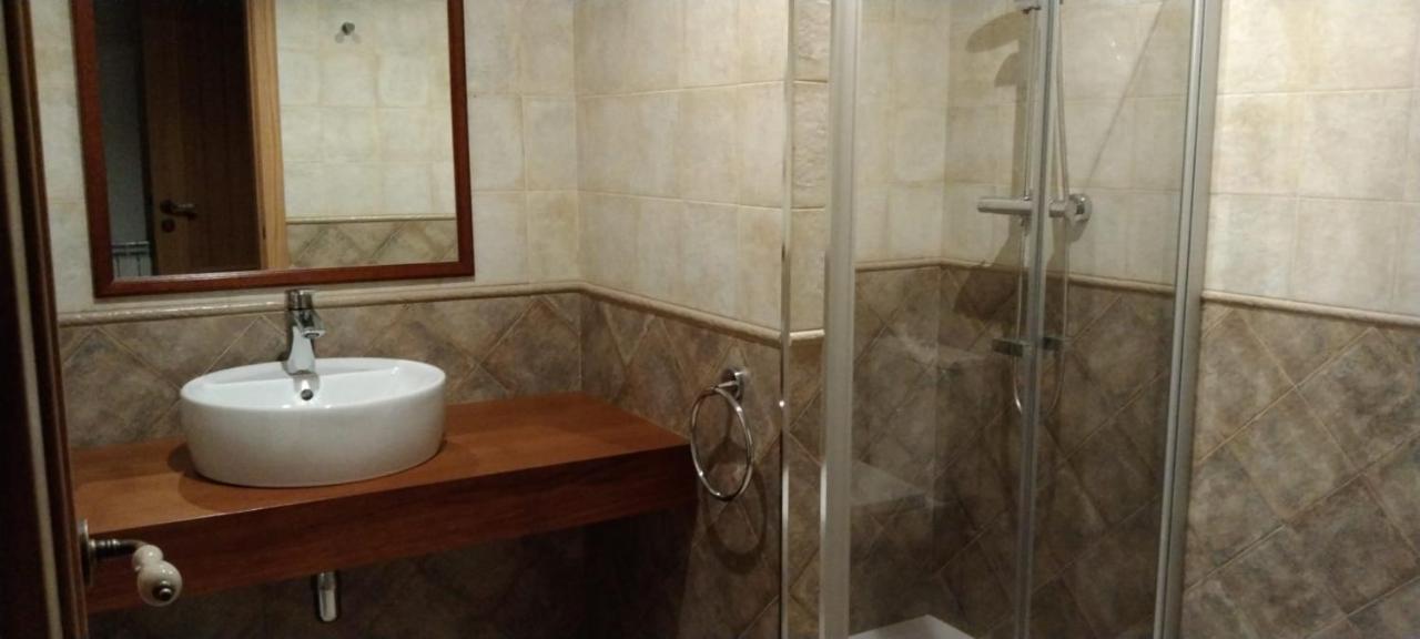 Casa Lixa Hotel Rural Albergue Las Herrerias Bagian luar foto