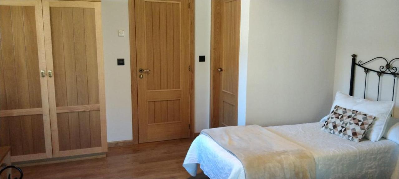 Casa Lixa Hotel Rural Albergue Las Herrerias Bagian luar foto