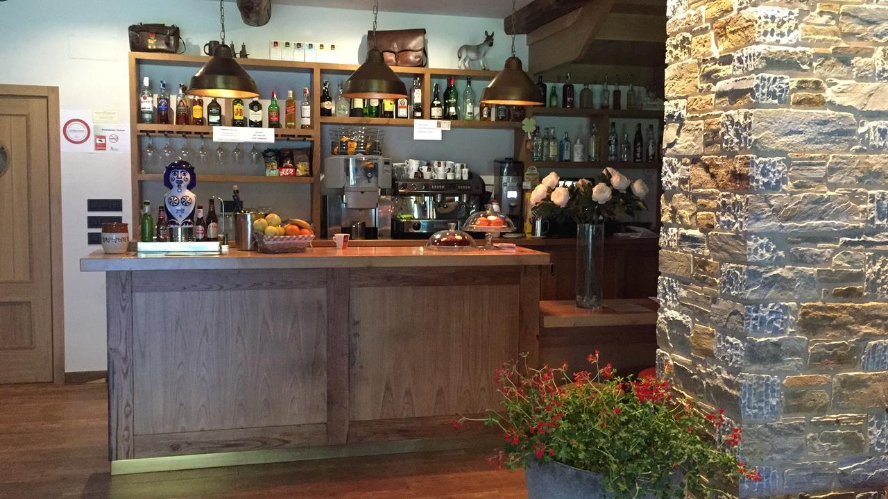 Casa Lixa Hotel Rural Albergue Las Herrerias Bagian luar foto