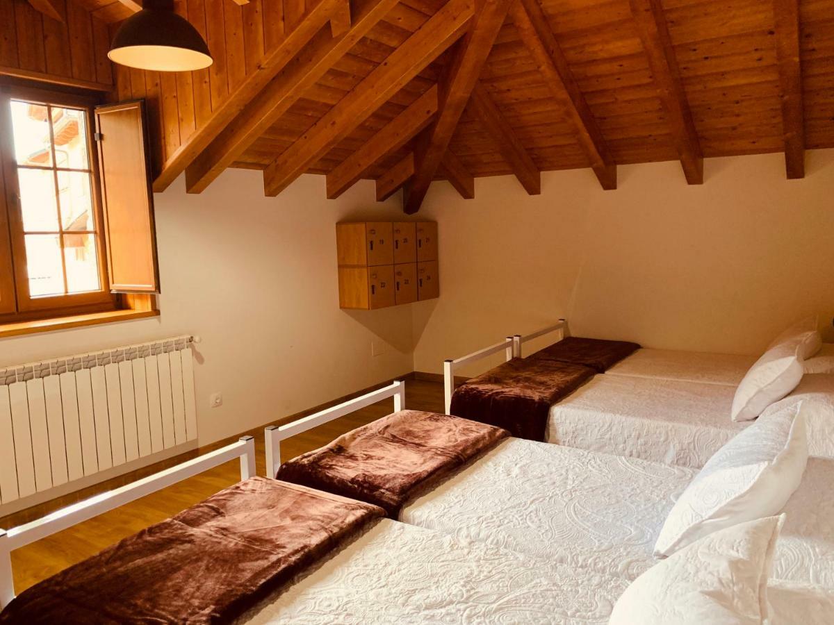 Casa Lixa Hotel Rural Albergue Las Herrerias Bagian luar foto