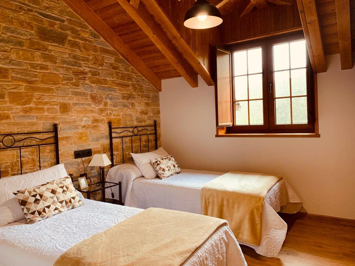 Casa Lixa Hotel Rural Albergue Las Herrerias Bagian luar foto