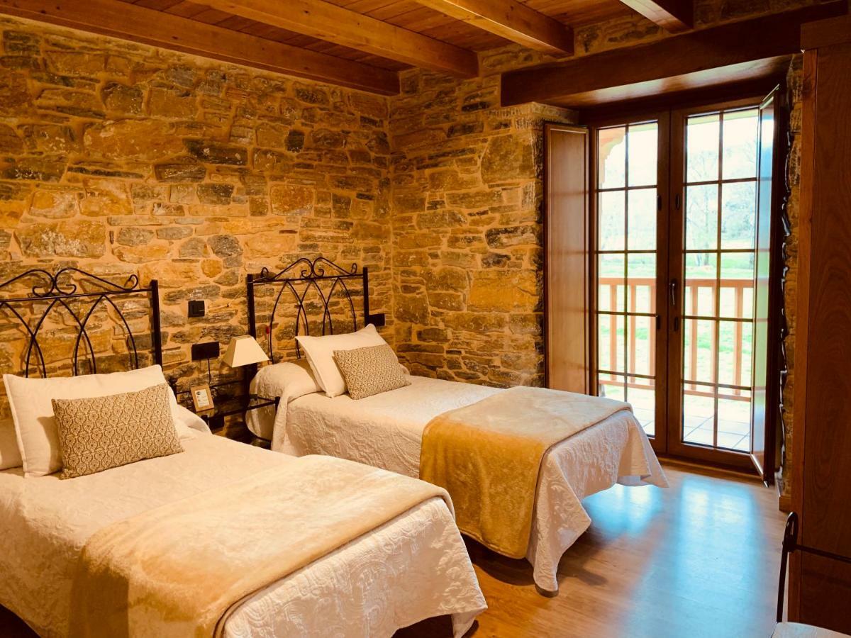Casa Lixa Hotel Rural Albergue Las Herrerias Bagian luar foto